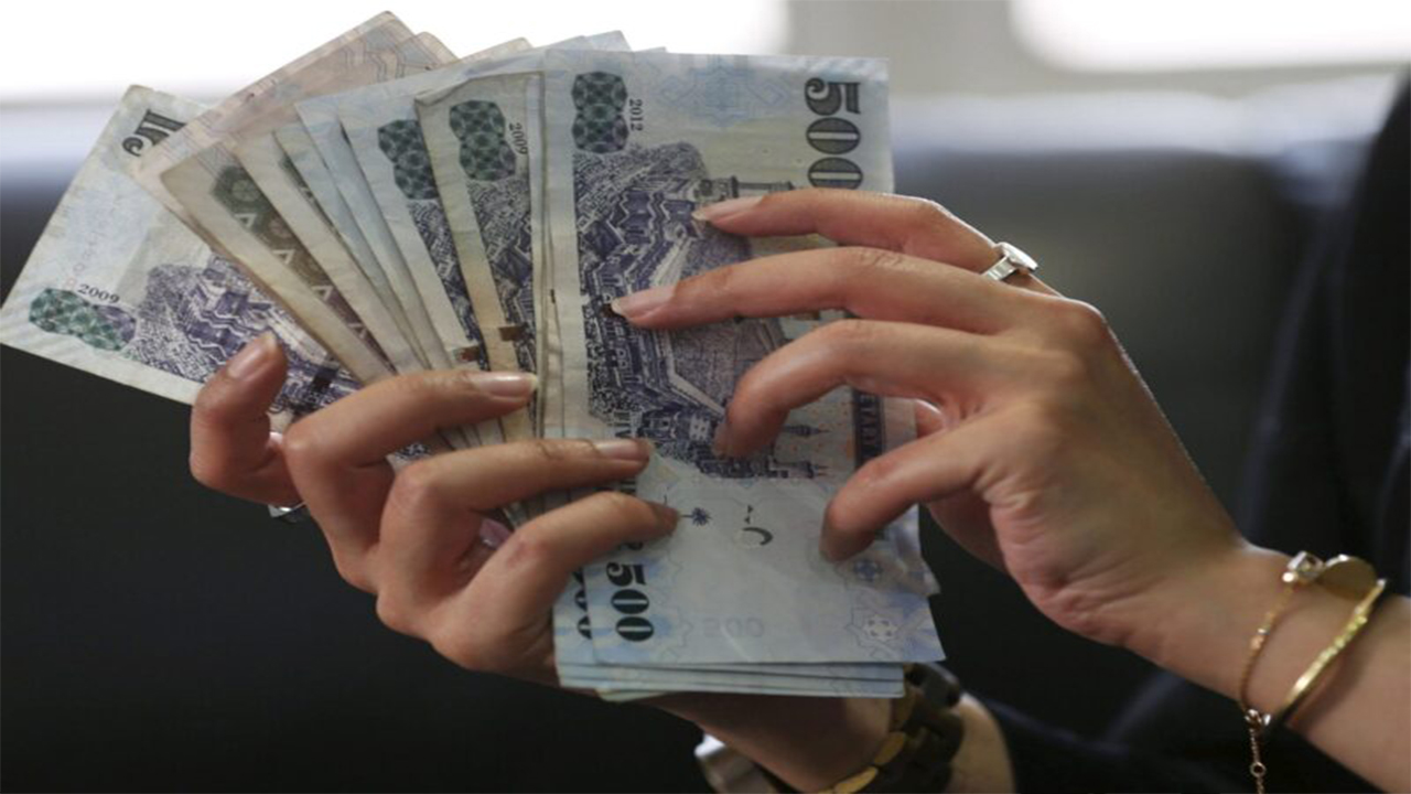 شروط التمويل النقدي للموظفات وربات المنزل من بنك التنمية الاجتماعية