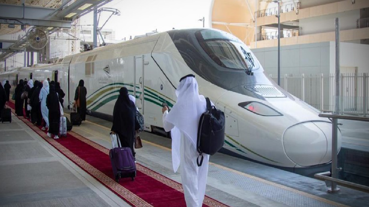 “سافر وعيش أحلى أيامك” طريقة حجز تذاكر القطار من جدة إلى المدينة المنورة 2024 بالسعودية