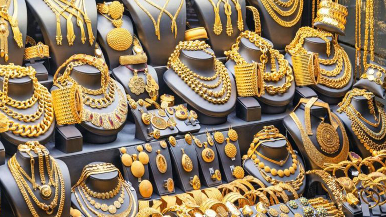 عاجل... ارتفاع هائل في سعر الذهب اليوم الإثنين 21 أكتوبر وعيار 21 يصل 3725 جنيها 2 عاجل… ارتفاع هائل في سعر الذهب اليوم الإثنين 21 أكتوبر وعيار 21 يصل 3725 جنيها