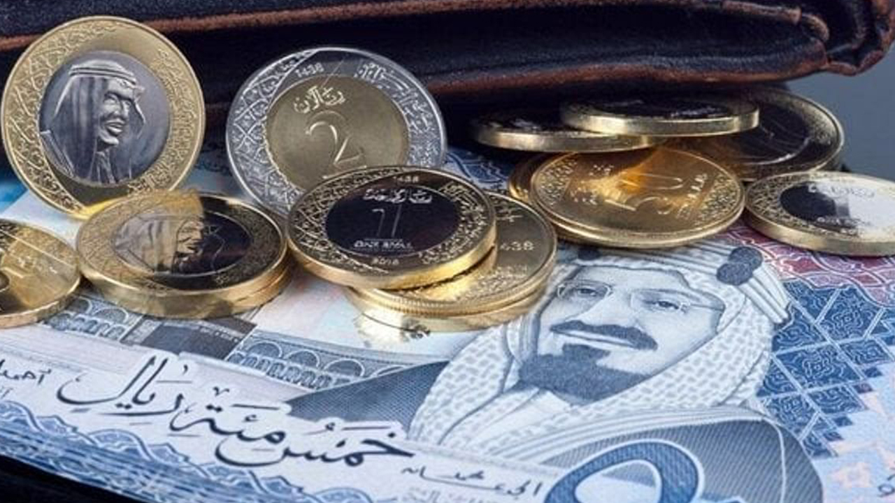 بكام الريال النهاردة… سعر الريال السعودي اليوم الإثنين 21 أكتوبر في 9 بنوك