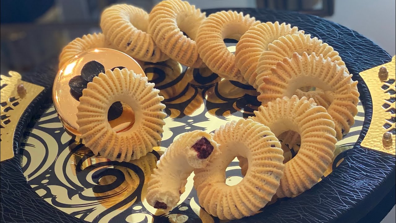طريقة عمل كعك النقاش بالطعم الأصلي