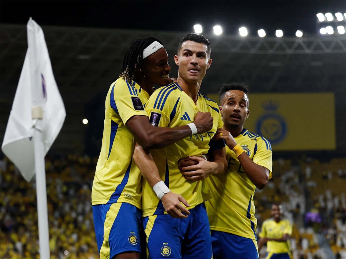 مباراة القمة .. القنوات الناقلة لمباراة النصر والعروبة اليوم في الدوري السعودي