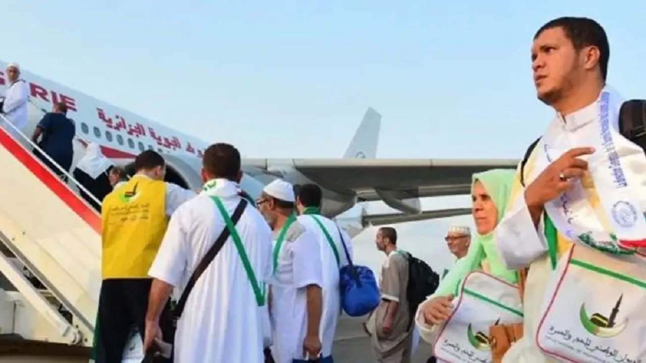 “الديوان الوطني للحج والعمرة” يوضح كيفية الاستعلام عن نتائج قرعة الحج 2025 في الجزائر بالخطوات لإعلان أسماء المقبولين 6 “الديوان الوطني للحج والعمرة” يوضح كيفية الاستعلام عن نتائج قرعة الحج 2025 في الجزائر بالخطوات لإعلان أسماء المقبولين