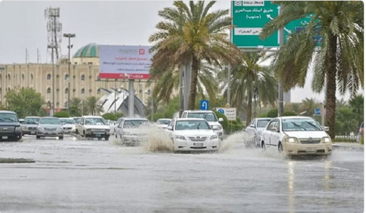 لتجنب الحوادث.. المرور يوجه نصائح هامة لجميع قائدي المركبات أثناء هطول الأمطار