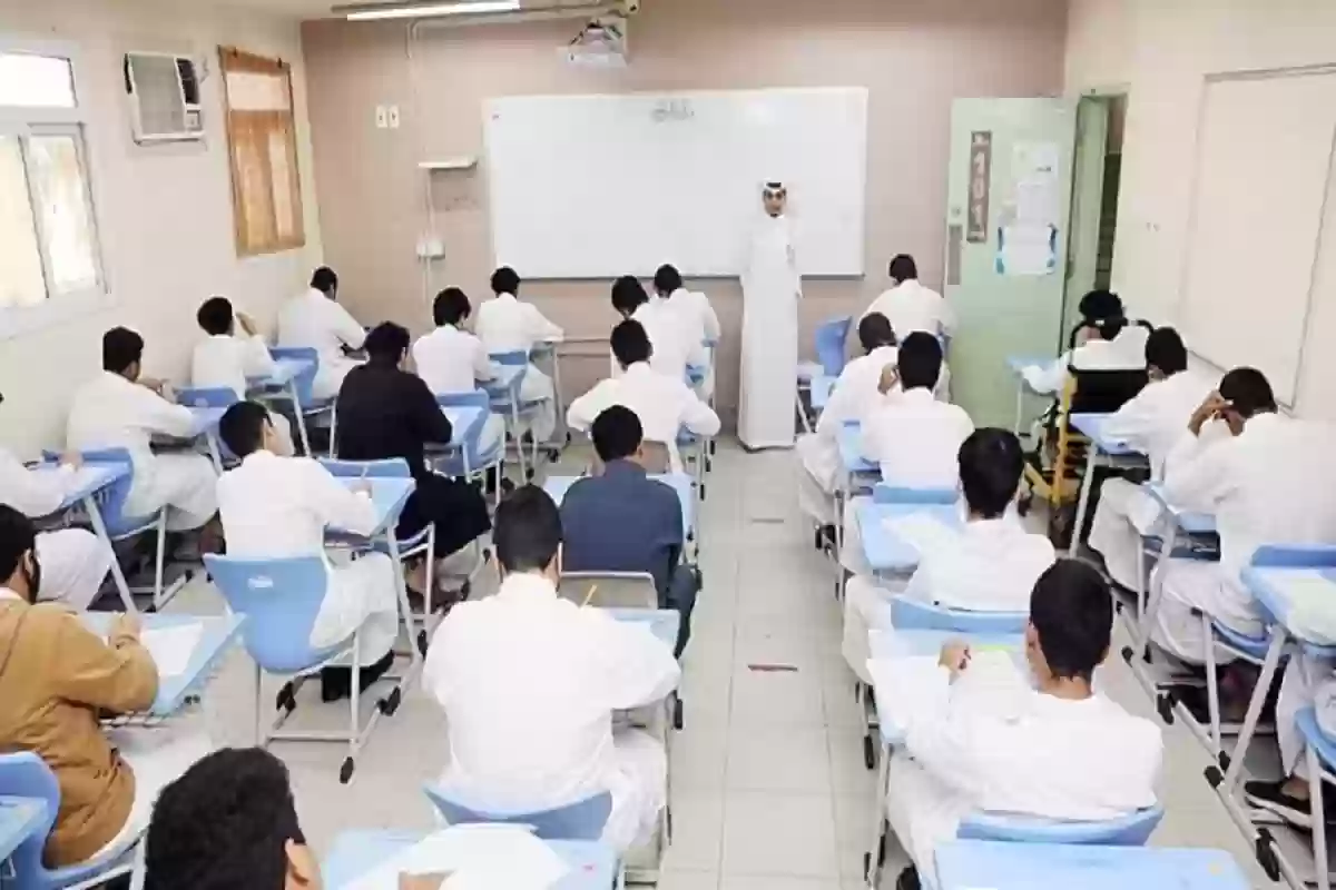 موعد اختبارات الفصل الدراسي الأول وفقًا للتقويم الدراسي 1446.. التعليم السعودية توضح 2 موعد اختبارات الفصل الدراسي الأول وفقًا للتقويم الدراسي 1446.. التعليم السعودية توضح