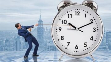 موعد التقويم الشتوي 2025 وطريقة تغيير الساعة في هذا اليوم