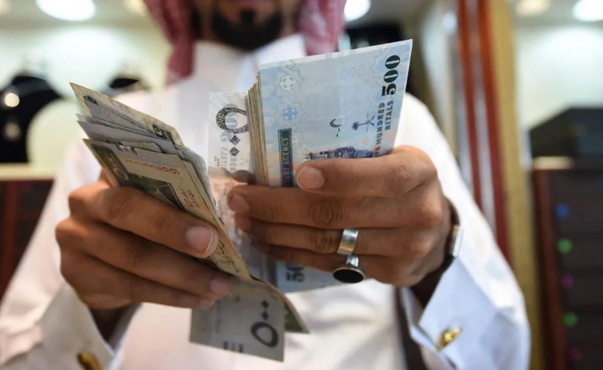 بعد القرار الملكي الاخير بتمديد الدعم وزارة الموارد البشرية توضخ موعد صرف حساب المواطن الدفعة 85 لشهر ديسمبر 5 بعد القرار الملكي الاخير بتمديد الدعم وزارة الموارد البشرية توضخ موعد صرف حساب المواطن الدفعة 85 لشهر ديسمبر