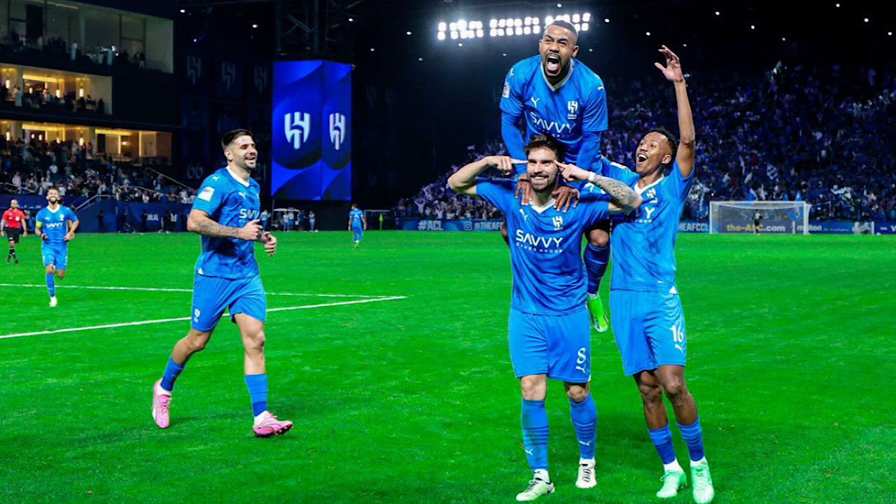 من هم معلقين مباراة الهلال واستقلال طهران اليوم في دوري أبطال آسيا للنخبة 2024-2025؟