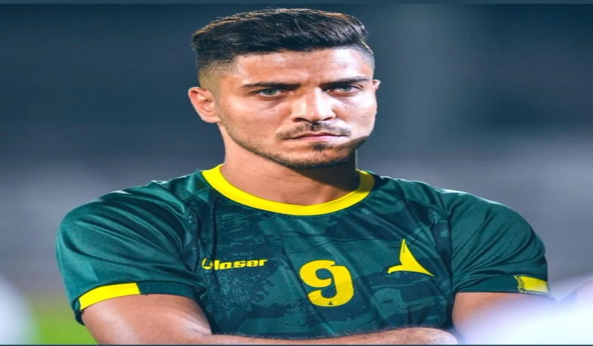  دونيس يحسم قراره بشأن مشاركة اللاعب المصري محمد شريف في مباراة الهلال والخليج في دوري روشن