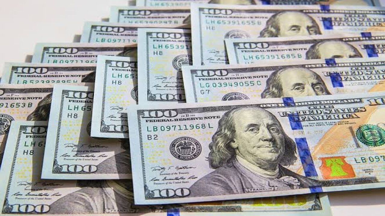يقترب من 151000 ل 100 دولار.. ارتفاع جديد للدولار مقابل الدينار العراقي بنهاية الأسبوع مع إغلاق البورصات 5 يقترب من 151000 ل 100 دولار.. ارتفاع جديد للدولار مقابل الدينار العراقي بنهاية الأسبوع مع إغلاق البورصات