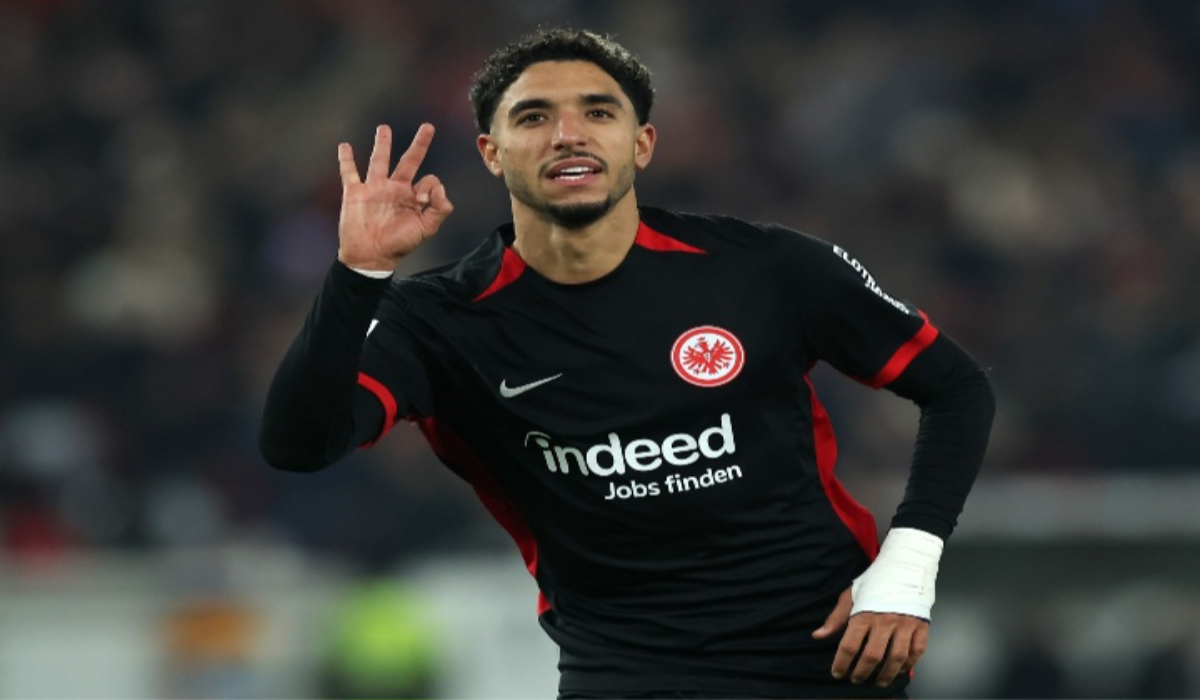 "بعد عرضي ليفربول وبرشلونة"...هل يرحل عمر مرموش عن صفوف فرانكفورت؟ 2 “بعد عرضي ليفربول وبرشلونة”…هل يرحل عمر مرموش عن صفوف فرانكفورت؟