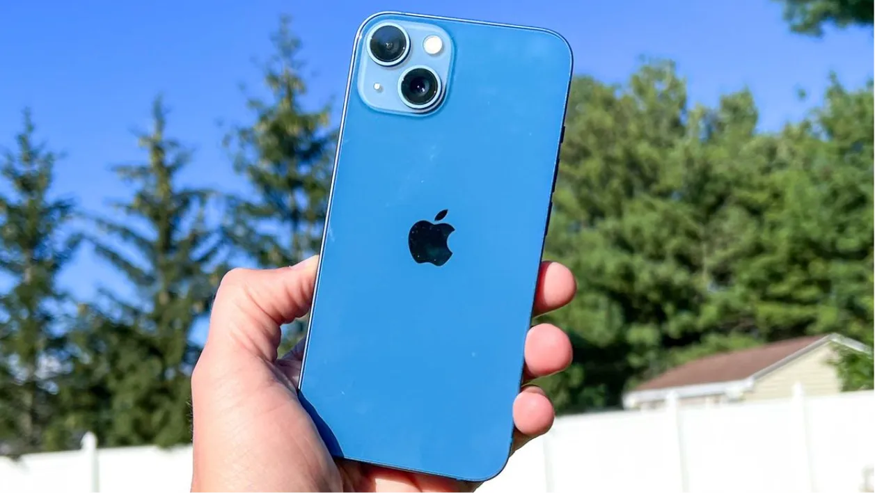 “وفر 1420 ريال”.. عرض جرير السعودية على هاتف ايفون 13 Iphone سعة 256 جيجا