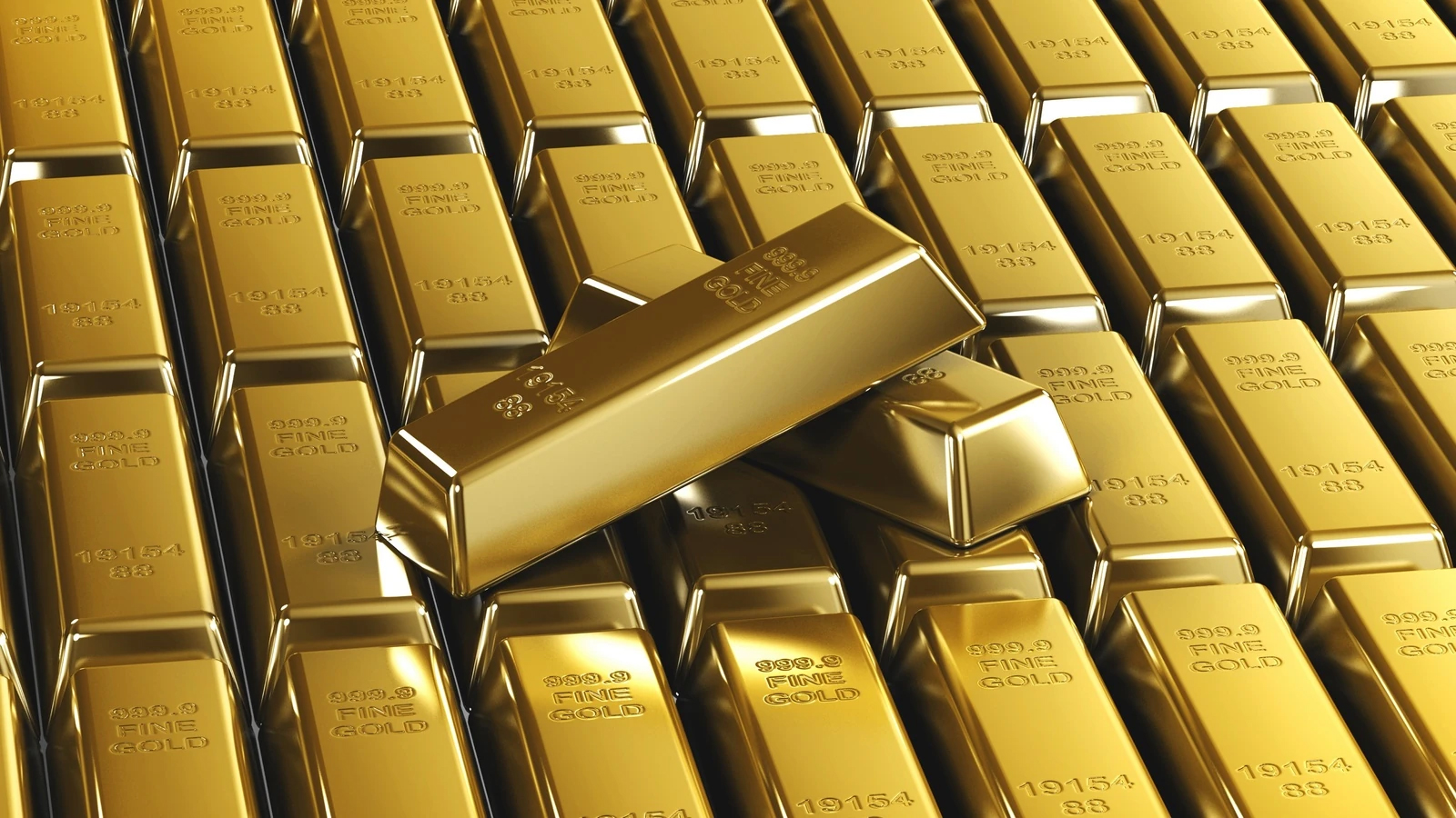 “الجنيه الذهب بكام الآن” سعر الذهب يواصل  التراجع وعيار 21 يسجل مستوى قياسي جديد