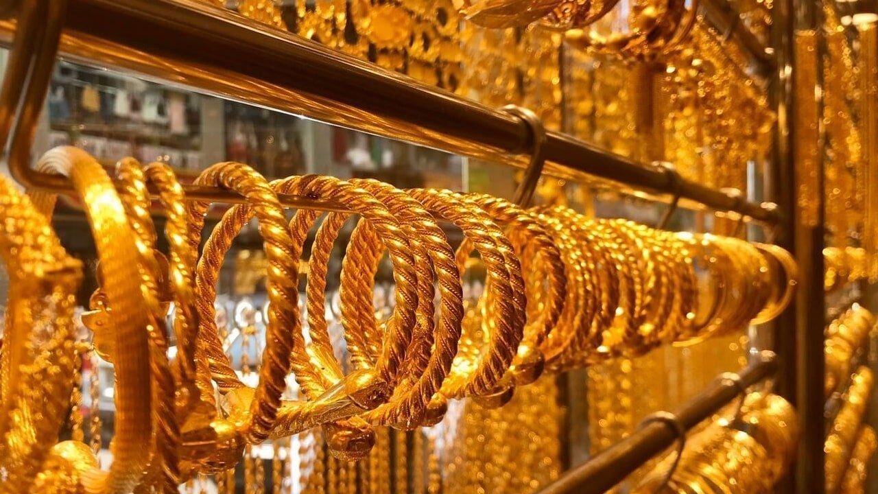 الذهب نزل 85 جنيه الحقوا اشتروا .. أسعار الذهب في مصر اليوم الثلاثاء 12/11/2024 وعيار 21 مفاجأة