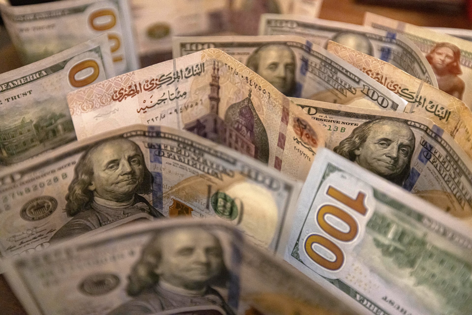 بكام النهاردة.. سعر الدولار الأمريكي مقابل الجنيه المصري اليوم الخميس 11-28 آخر تحديث 2 بكام النهاردة.. سعر الدولار الأمريكي مقابل الجنيه المصري اليوم الخميس 11-28 آخر تحديث