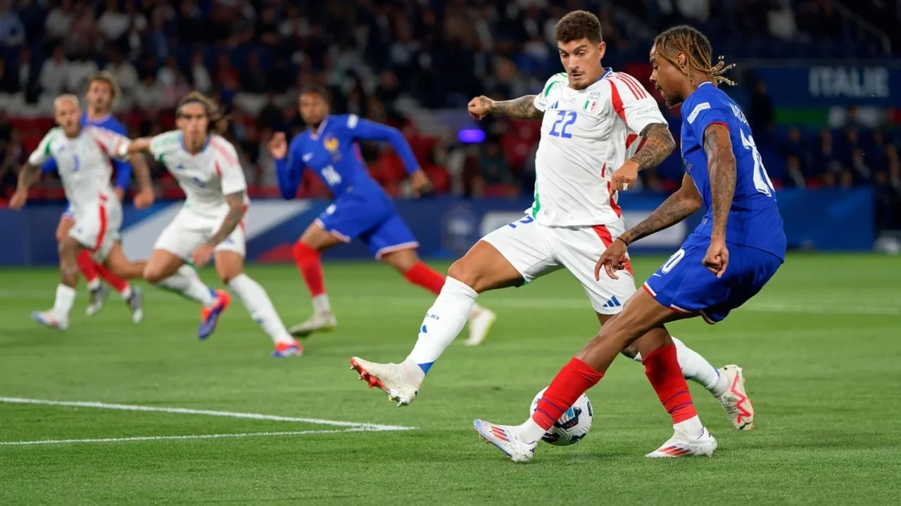 هل تنقل على بين سبورت المفتوحة؟ القنوات الناقلة لمباراة ايطاليا وفرنسا اليوم بدوري الأمم الأوروبية 2025 + المعلق 2 هل تنقل على بين سبورت المفتوحة؟ القنوات الناقلة لمباراة ايطاليا وفرنسا اليوم بدوري الأمم الأوروبية 2025 + المعلق