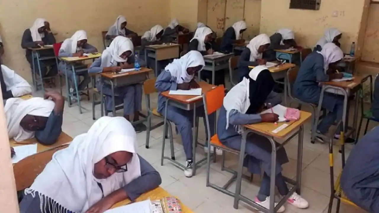 موعد بدء امتحانات الشهادة السودانية وفقٌا لإعلان وزارة التربية والتعليم السودانية mohe.gov.sd 5 موعد بدء امتحانات الشهادة السودانية وفقٌا لإعلان وزارة التربية والتعليم السودانية mohe.gov.sd
