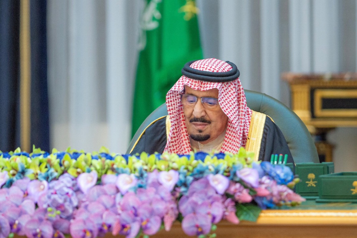 خادم الحرمين الشريفين يصدر 10 قرارات هامة اليوم وأنباء عن شمولها صرف معونة 500 ريال براتب التقاعد المدني والعسكري 2 خادم الحرمين الشريفين يصدر 10 قرارات هامة اليوم وأنباء عن شمولها صرف معونة 500 ريال براتب التقاعد المدني والعسكري