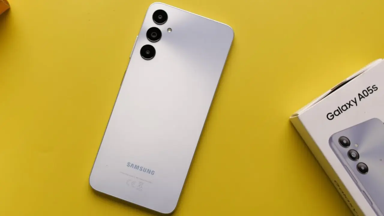 الأكثر مبيعاً بأمكانيات تفوق الخيال.. سعر ومواصفات Samsung Galaxy A05s أرخص هاتف اقتصادي بأداء وبطارية عملاقة
