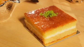 طريقة تحضير البسبوسة بالمهلبية البيضاء