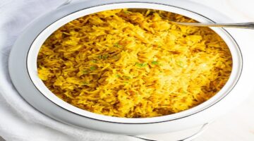 طريقة عمل الأرز الأصفر المبهر في البيت مثل المطاعم 1