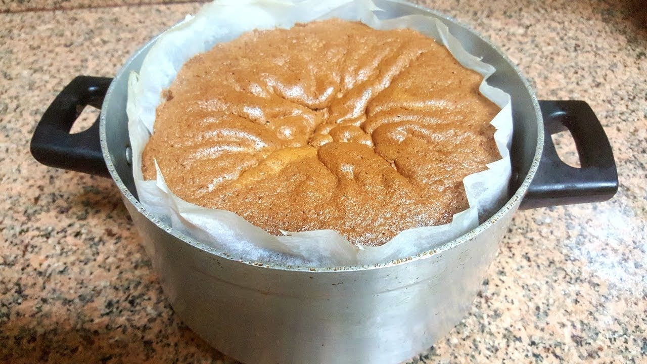 حضري ألذ كيكة في اسرع وقت وأقل المكونات.. طريقة تحضير كيكة الحلة