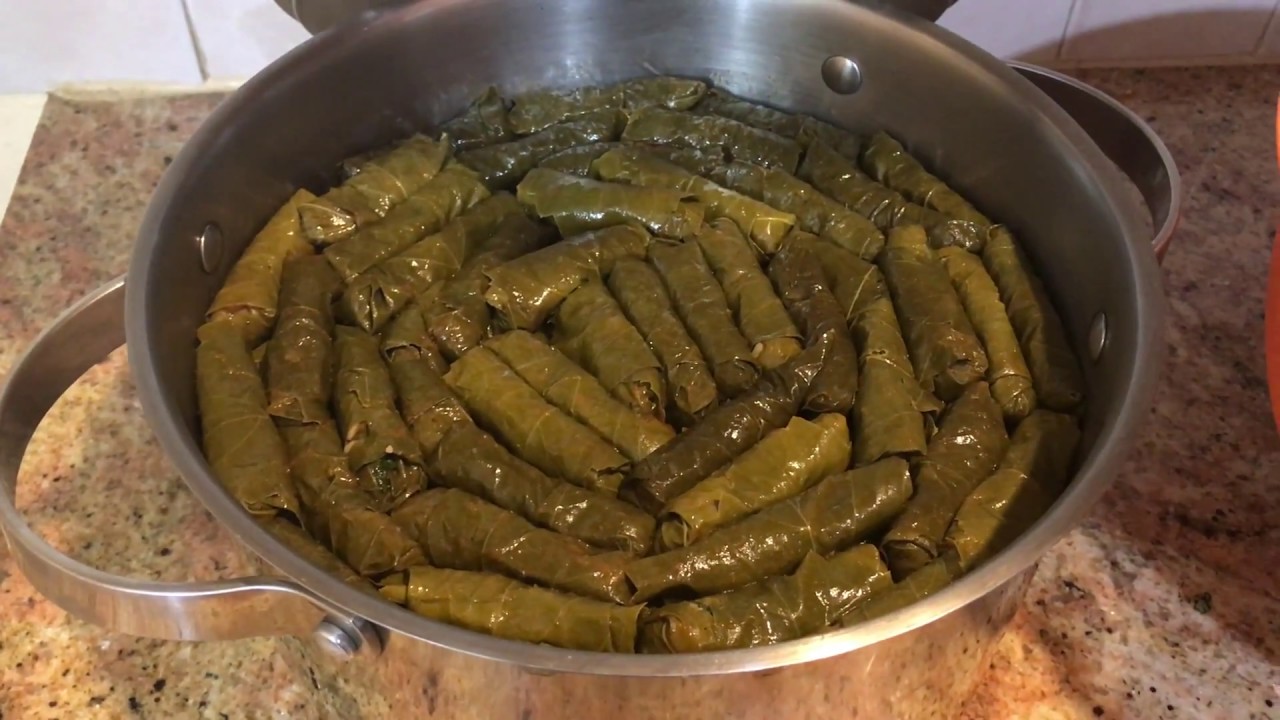 بكل سهولة اعملي أحلى محشي ورق عنب في البيت بأقل مكونات وتكلفة