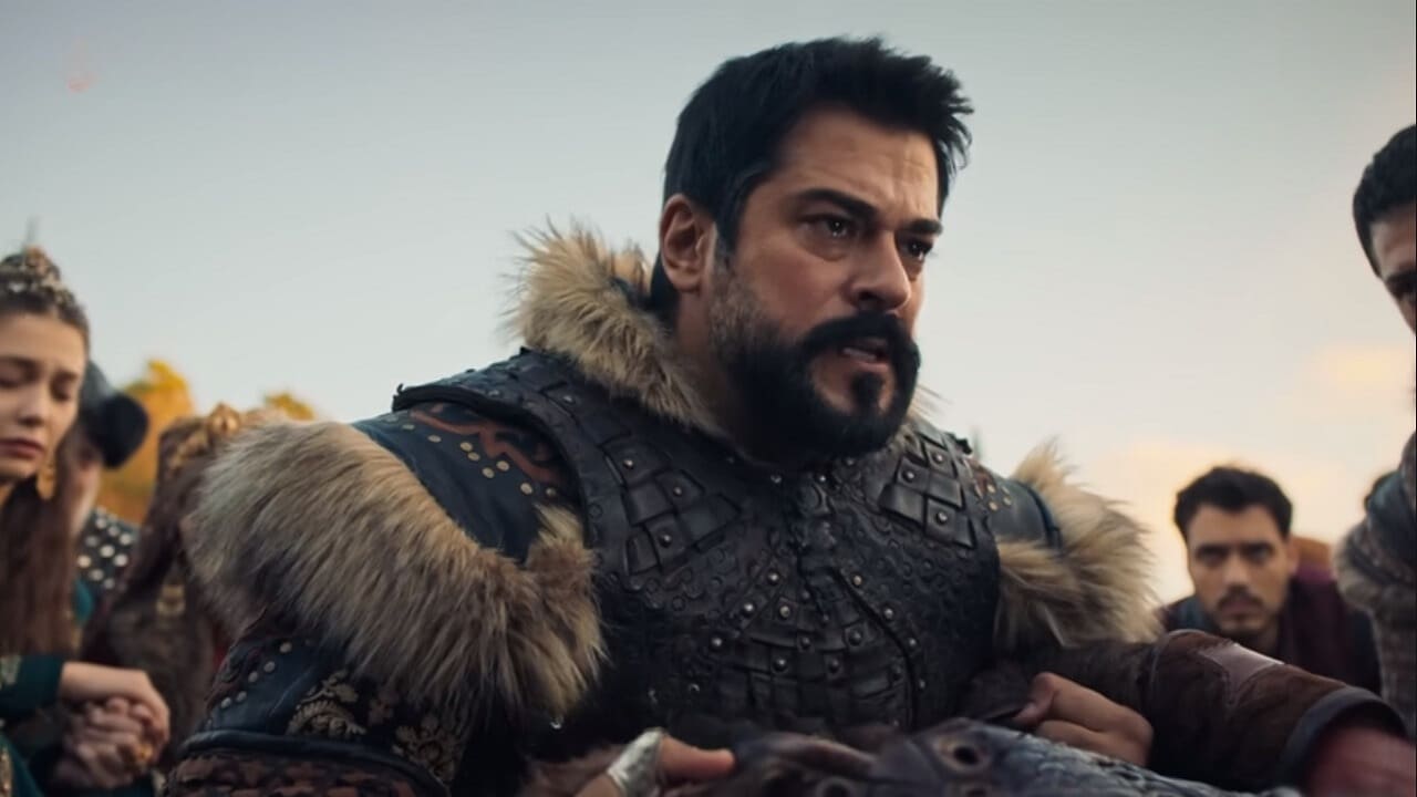 عودة ألد أعداء عثمان وأكثرهم ذكاء يُشعل أحداث المسلسل واستشهاد محارب عثمان وكشف أمر ألباي 6 عودة ألد أعداء عثمان وأكثرهم ذكاء يُشعل أحداث المسلسل واستشهاد محارب عثمان وكشف أمر ألباي