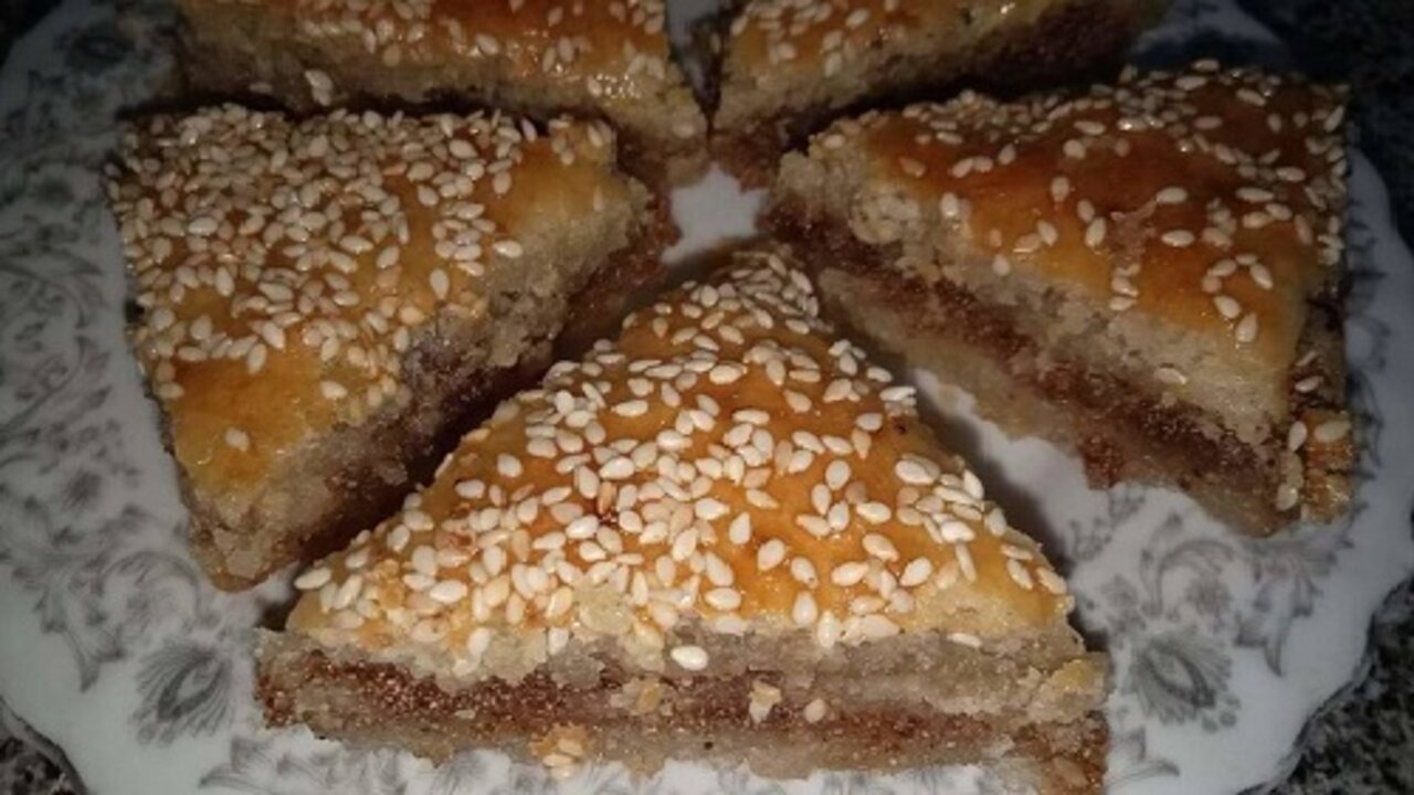 بطعم ورائحة لا تقاوم.. طريقة عمل المعمولة المصرية بخطوات سهلة وبسيطة 