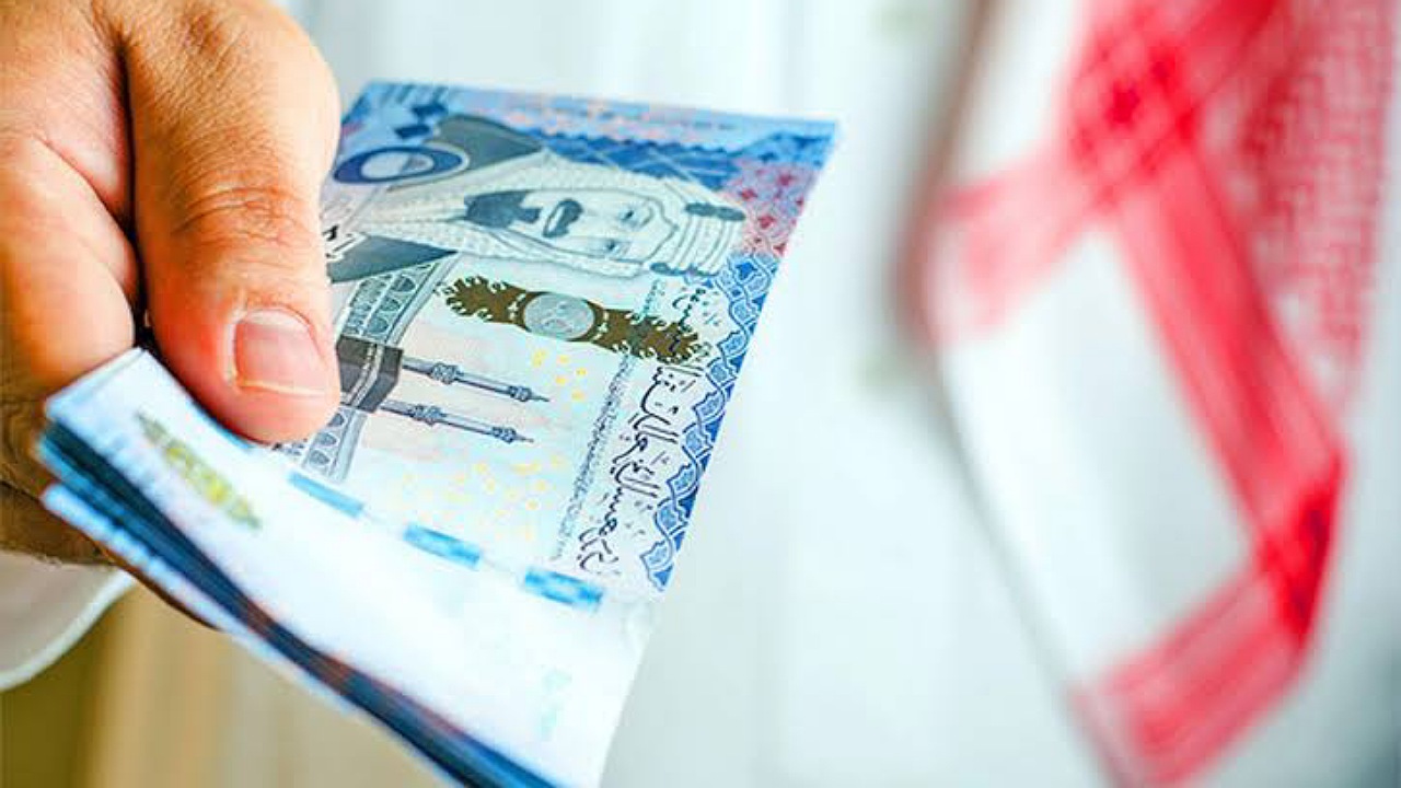 للسعوديين 100 ألف ريال قرض الأسرة بدون فوائد بالتقسيط طويل الأجل 4 سنوات بشروط مرنة