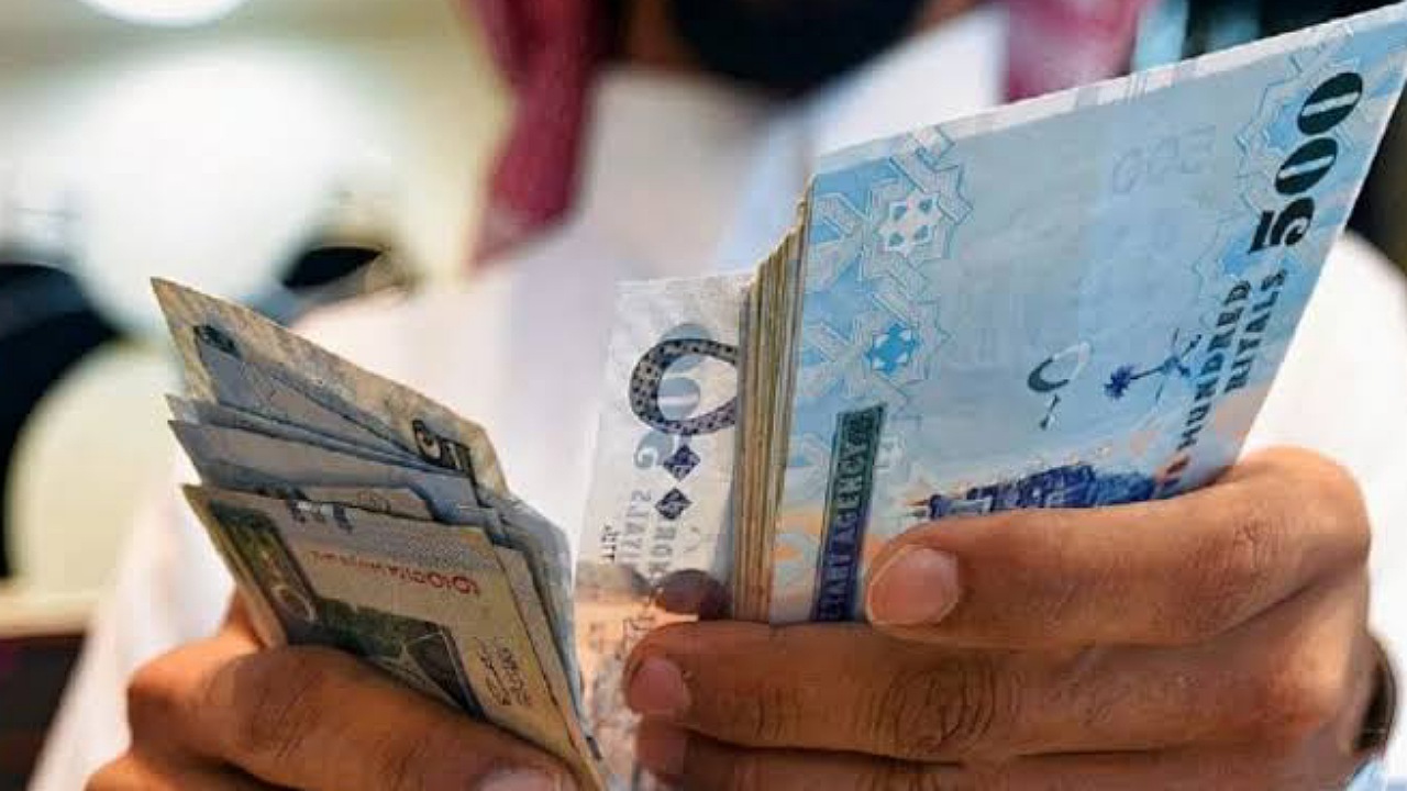 استلام فوري في حسابك 42000 ريال للسعوديين بدون فوائد إضافية بالتقسيط الميسر 48 شهر