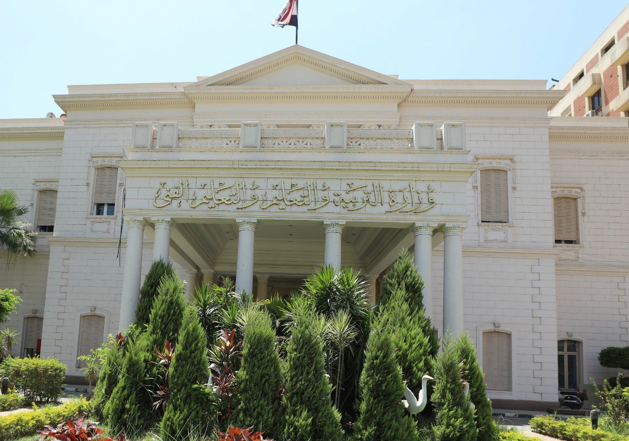 شوف إجازتك كام يوم.. التعليم تعلن موعد إجازة نصف العام الدراسي للطلاب 2025 وبداية الفصل الثاني