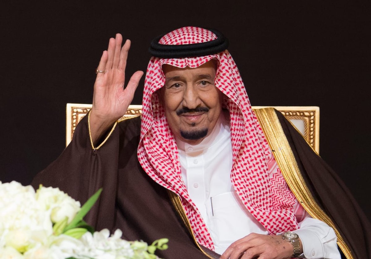 أمر ملكي بصرف راتب الموظفين كامل وزيادة 1000 ريال بدل غلاء المعيشة تودع في الحسابات البنكية للقطاعين ... وزارة المالية توضح 2 أمر ملكي بصرف راتب الموظفين كامل وزيادة 1000 ريال بدل غلاء المعيشة تودع في الحسابات البنكية للقطاعين … وزارة المالية توضح