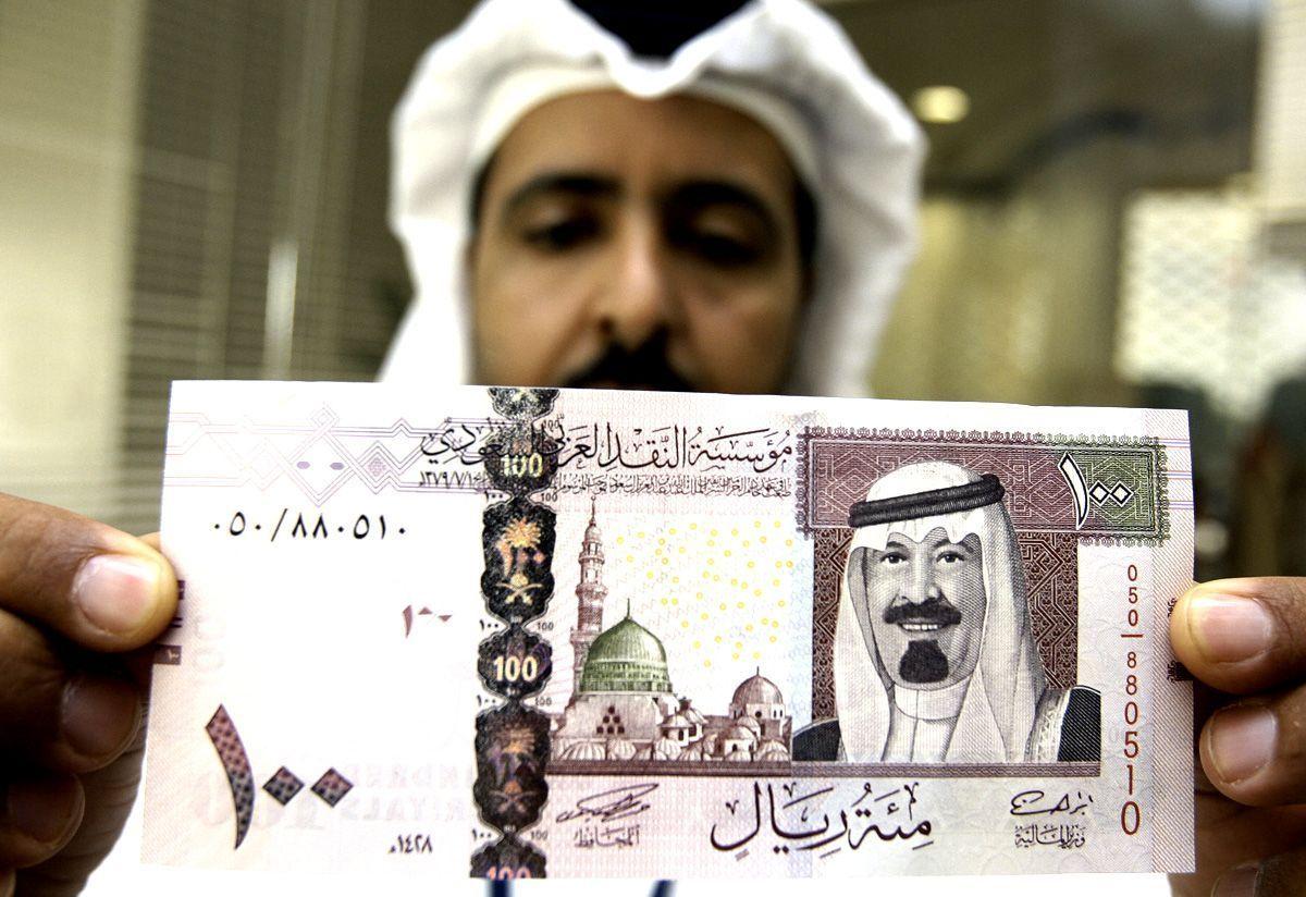 سعر الريال السعودي ينخفض في أخر التعاملات في البنوك أمام الجنيه المصري 5 سعر الريال السعودي ينخفض في أخر التعاملات في البنوك أمام الجنيه المصري