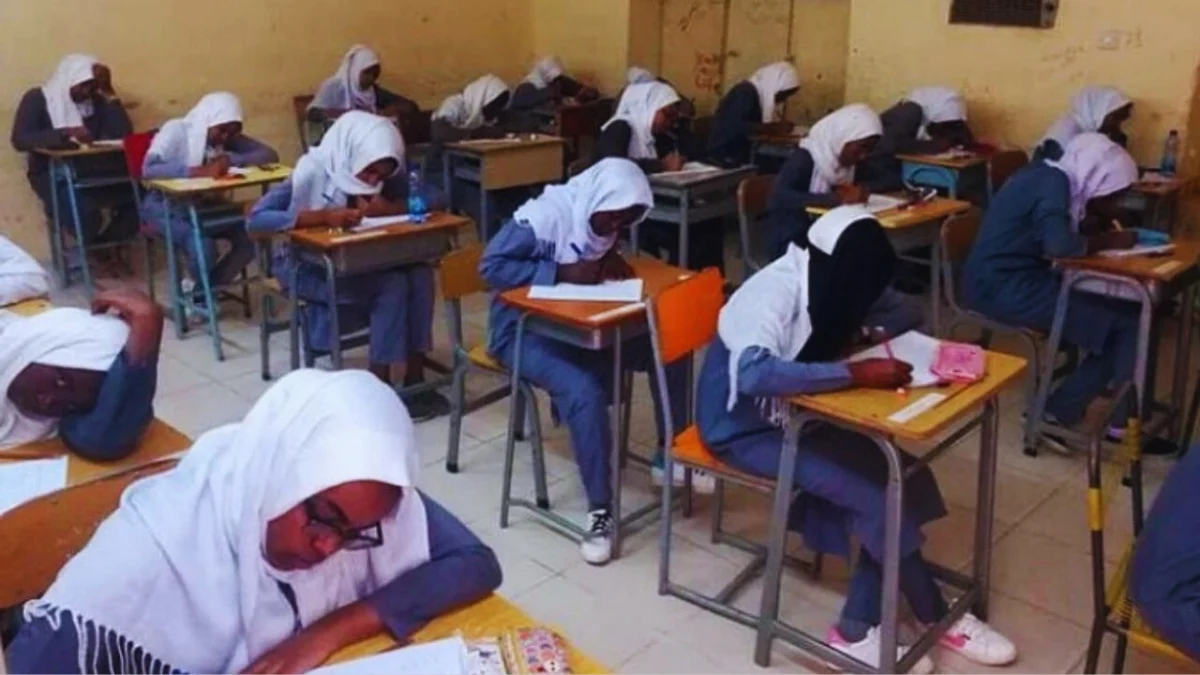 جدول امتحانات الشهادة السودانية 2024/2025 .. انطلاق امتحان علوم الحاسب اليوم الأحد 29 ديسمبر 5 جدول امتحانات الشهادة السودانية 2024/2025 .. انطلاق امتحان علوم الحاسب اليوم الأحد 29 ديسمبر