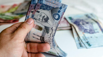 اموال سعودية1 1