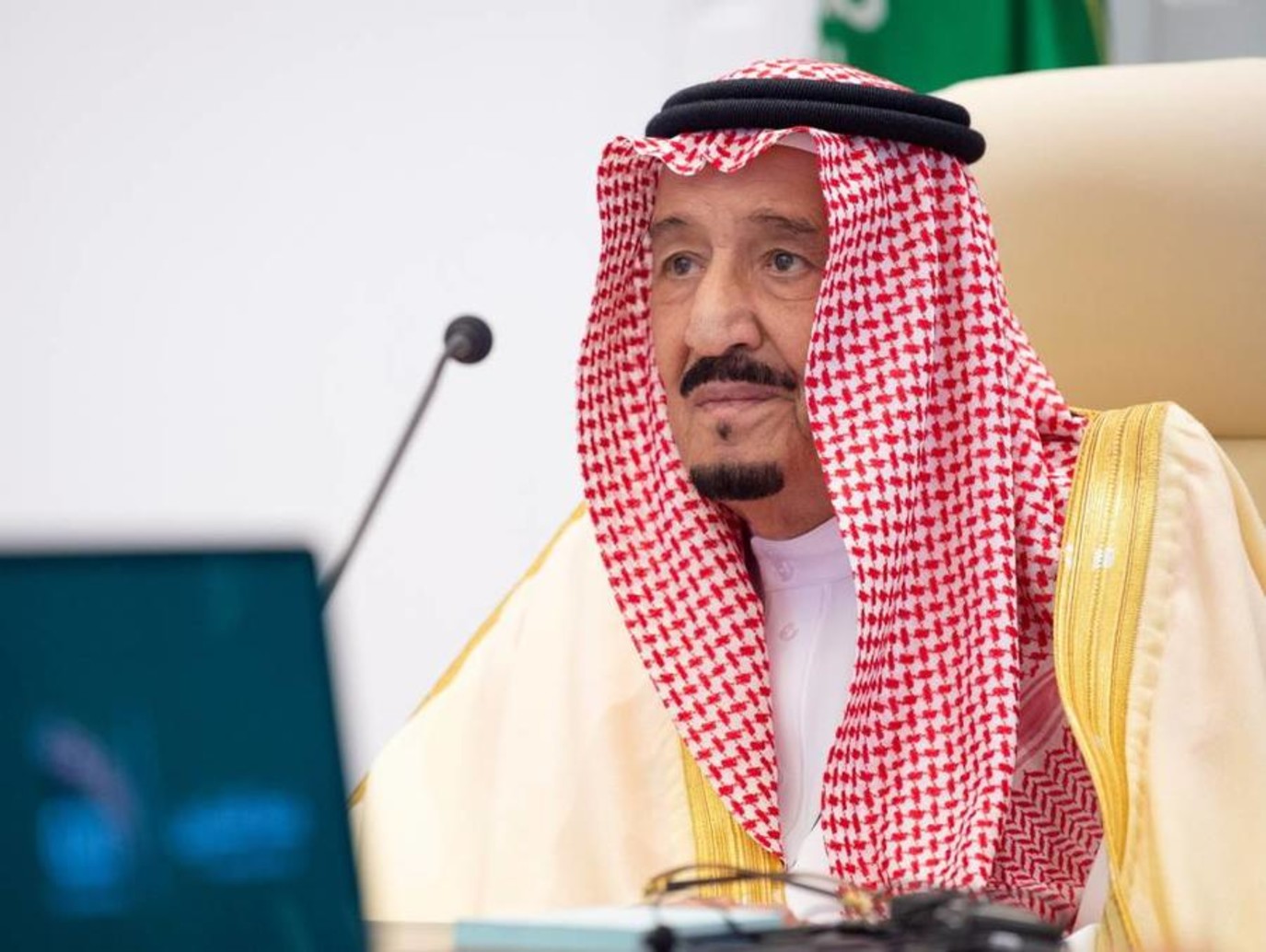أمر ملكي بتوقف برنامج الضمان الاجتماعي بداية من 2025 وتعويض المستفيدين بصرف المساعدة المقطوعة كل 3 أشهر .. حقيقة الخبر 2 أمر ملكي بتوقف برنامج الضمان الاجتماعي بداية من 2025 وتعويض المستفيدين بصرف المساعدة المقطوعة كل 3 أشهر .. حقيقة الخبر