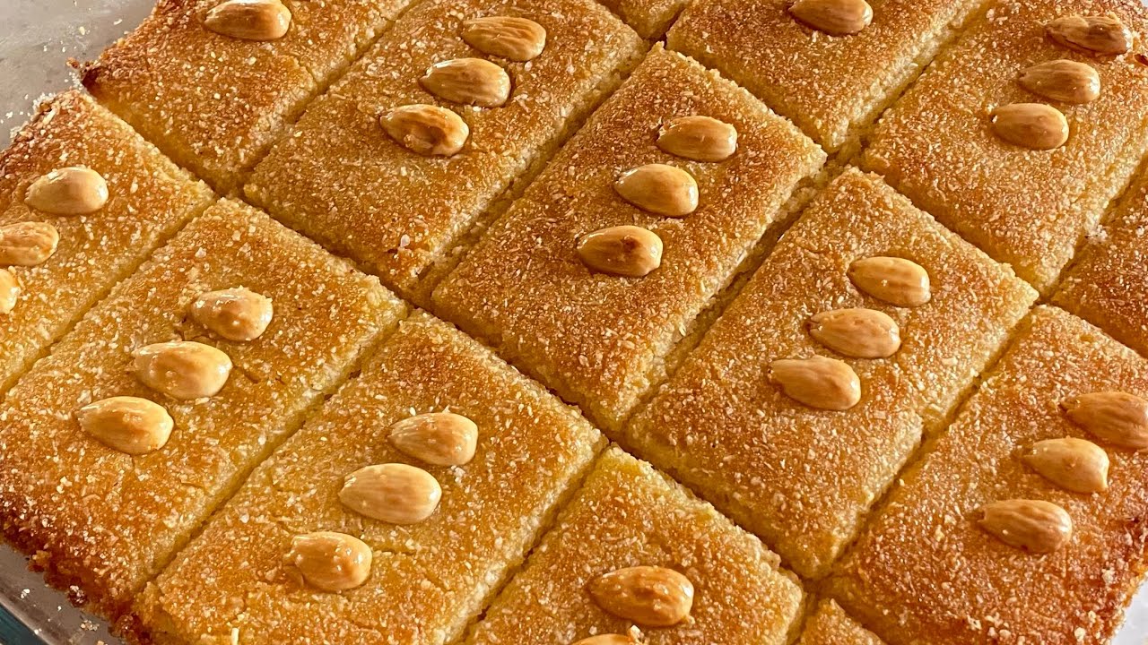 بسبوسة الحلواني الطرية بدقيق السميد سر الطعم الأصلي والقوام المثالي حضريها بالخطوات 5 بسبوسة الحلواني الطرية بدقيق السميد سر الطعم الأصلي والقوام المثالي حضريها بالخطوات