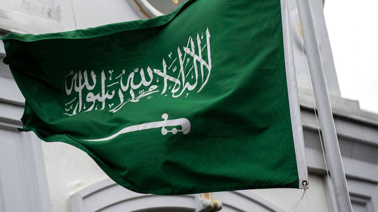 شروط بلاغ الهروب في السعودية في النظام الجديد 2025.. وطريقة تقديم البلاغ