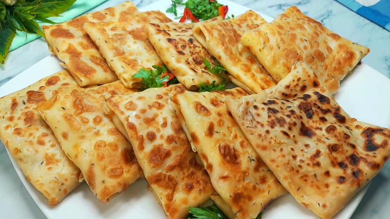 طريقة عمل فطيرة الطاسة السريعة بدون حليب ولا بيض في أسرع وقت 2 طريقة عمل فطيرة الطاسة السريعة بدون حليب ولا بيض في أسرع وقت