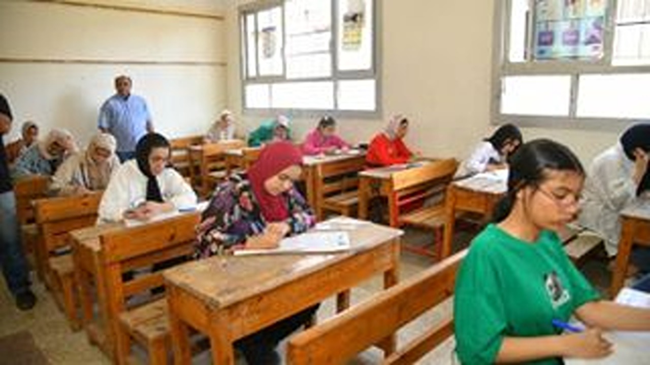 نتيجة الشهادة الإعدادية الترم الاول برقم الجلوس والاسم في جميع المحافظات فور ظهورها رسميا