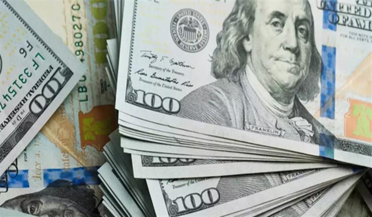 قفزة غير متوقعة.. الدولار الأمريكي يصدم الجميع ويسجل رقم جديد في أسواق العراق فكم سعر 100 دولار مقابل الدينار العراقي 5 قفزة غير متوقعة.. الدولار الأمريكي يصدم الجميع ويسجل رقم جديد في أسواق العراق فكم سعر 100 دولار مقابل الدينار العراقي