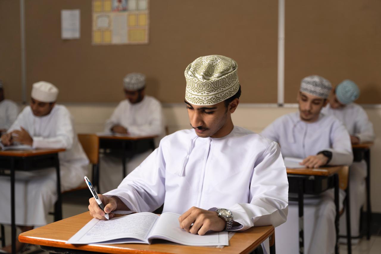 عاجل.. موعد بدء امتحانات دبلوم التعليم العام في عمان 2024 / 2025 .. وزارة التربية والتعليم توضح