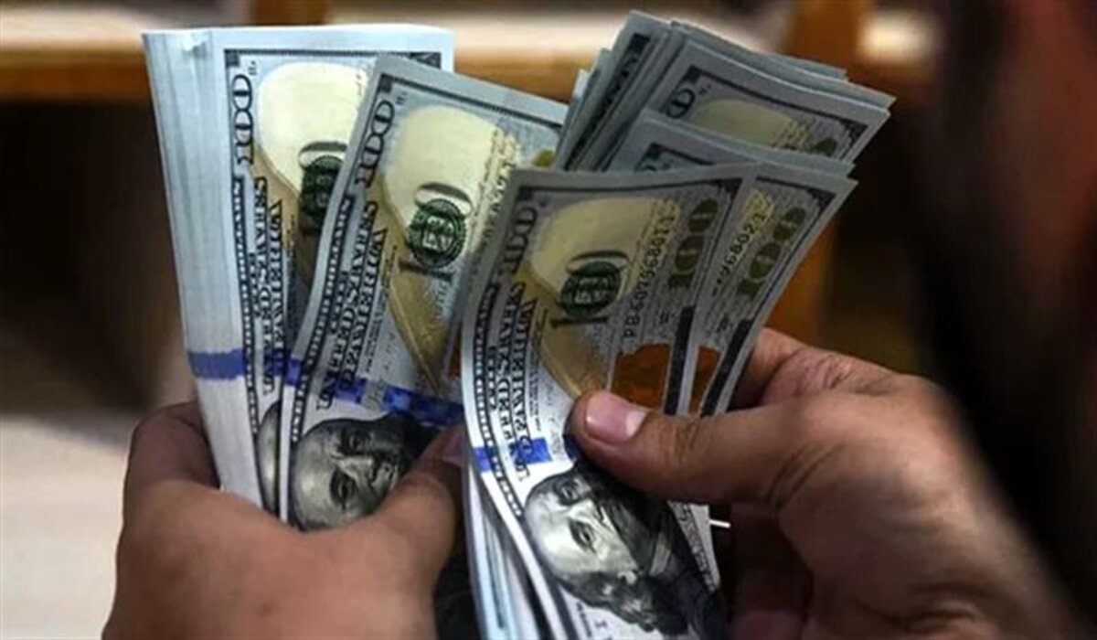 بين انخفاض وارتفاع مُحير.. تعرف على سعر الدولار في أسواق العراق اليوم الأربعاء وكم يبلغ 100 دولار مقابل الدينار العراقي الآن