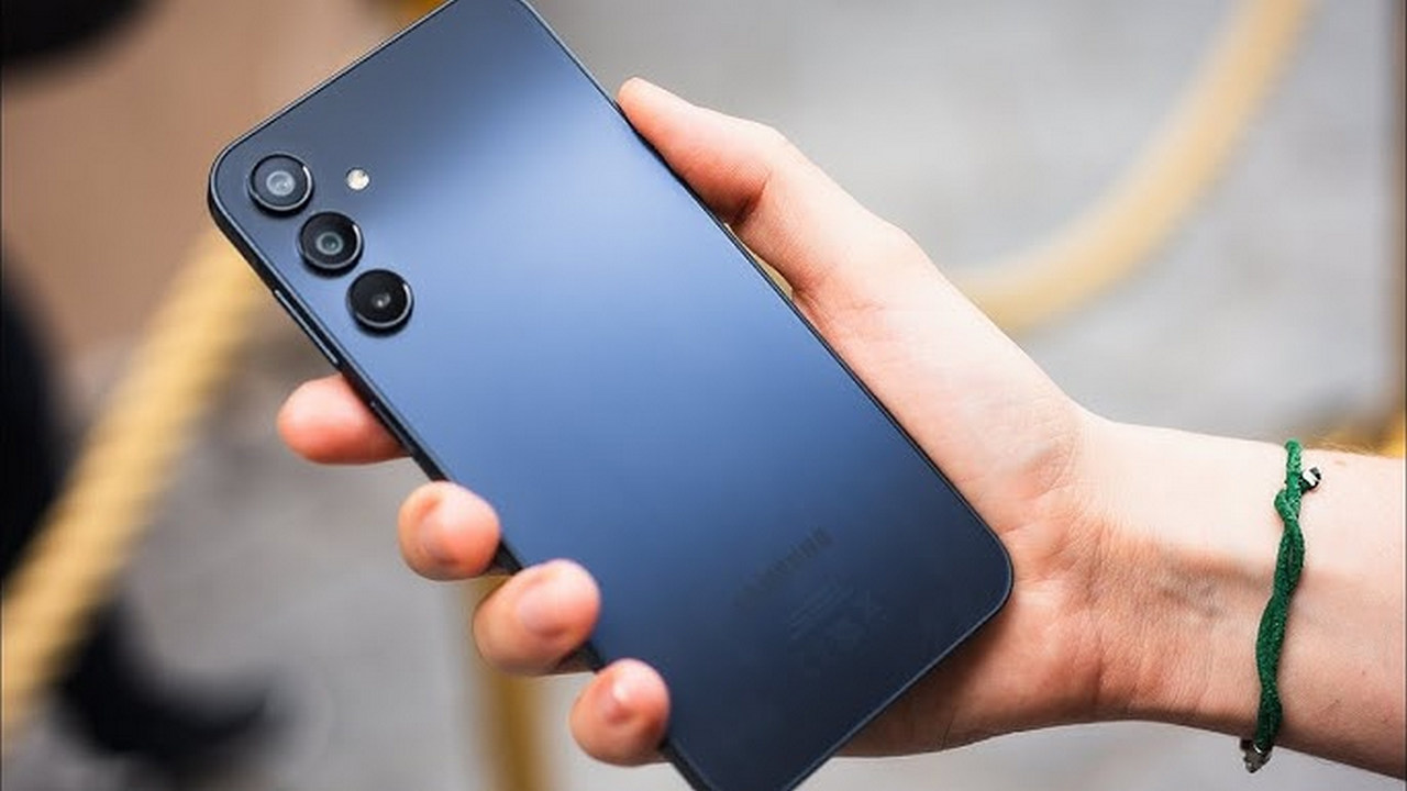 أقوى هواتف سامسونج الفئة الأقتصادية .. مواصفات  Galaxy A16 4G بأقوى الإمكانيات وتصميم مميز