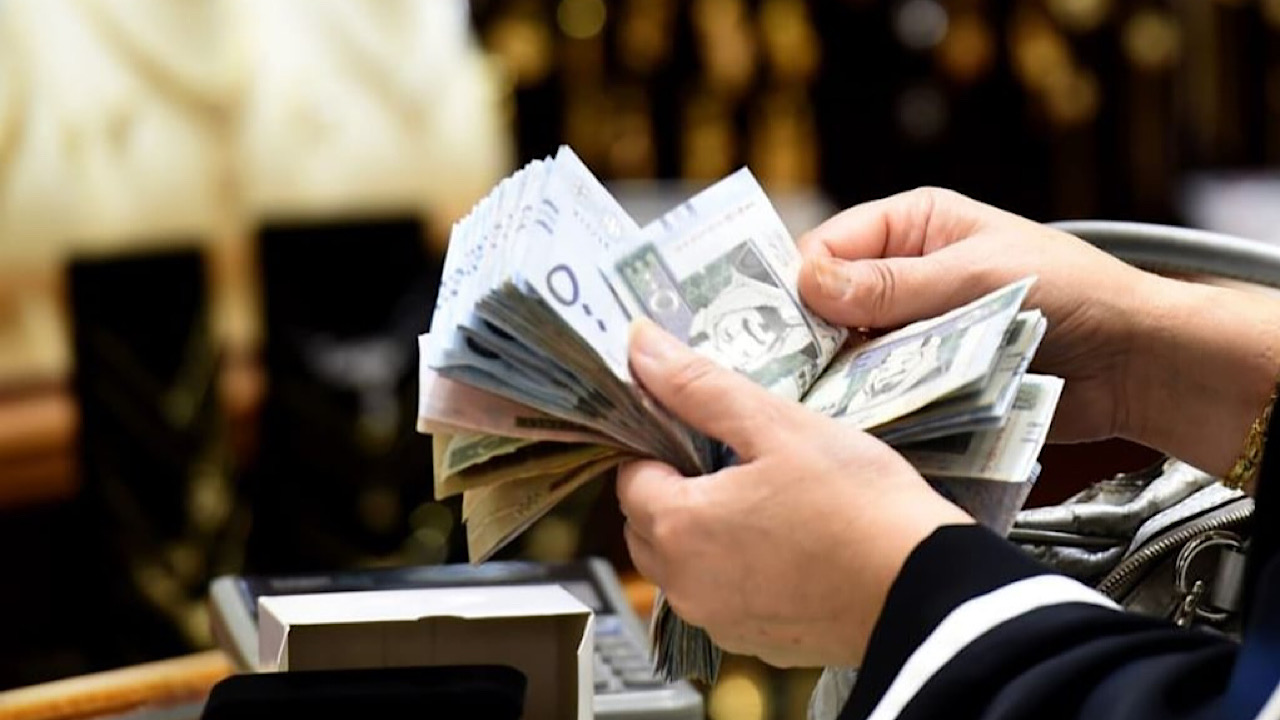 هل سيتم تبكير صرف دعم حساب المواطن شهر يناير 2025؟ .. الموارد البشرية تسرد التفاصيل 5 هل سيتم تبكير صرف دعم حساب المواطن شهر يناير 2025؟ .. الموارد البشرية تسرد التفاصيل