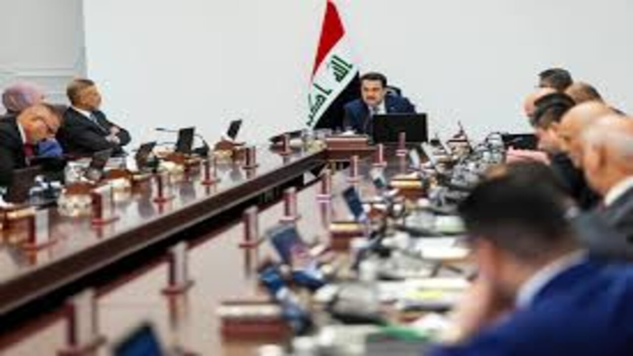 هام وعاجل.. الحكومة العراقية تصدر قرارات جديدة هامة أهمها استثناء هذه الفئة من استقطاع الرواتب بنسبة1% وإنشاء مصرف جديد 5 هام وعاجل.. الحكومة العراقية تصدر قرارات جديدة هامة أهمها استثناء هذه الفئة من استقطاع الرواتب بنسبة1% وإنشاء مصرف جديد