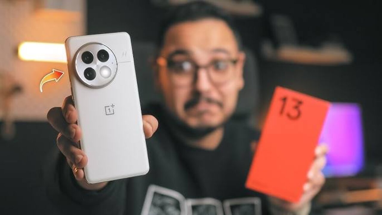 أحدهما خالي من العيوب.. مقارنة شاملة بين هاتفي OnePlus 13 و iPhone 16 أيهما أقوى وأنسب في السعر والمواصفات