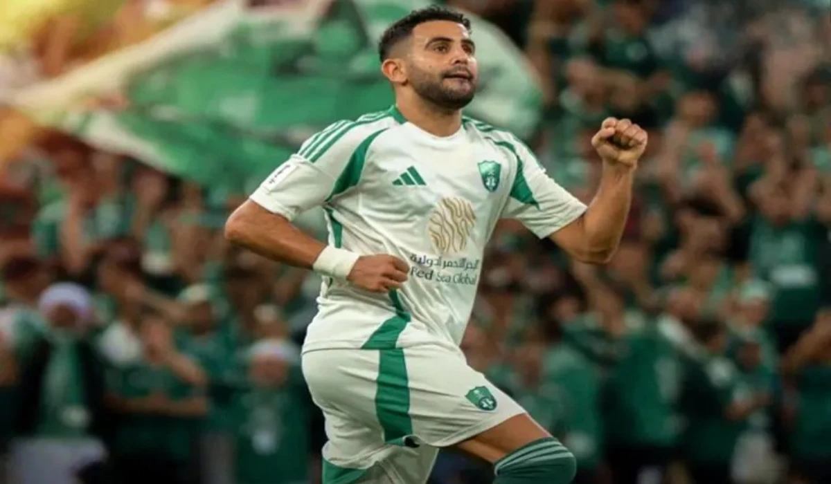 تشكيلة الأهلي ضد الرياض في الجولة 17 من دوري روشن السعودي 2025 ومعلق اللقاء