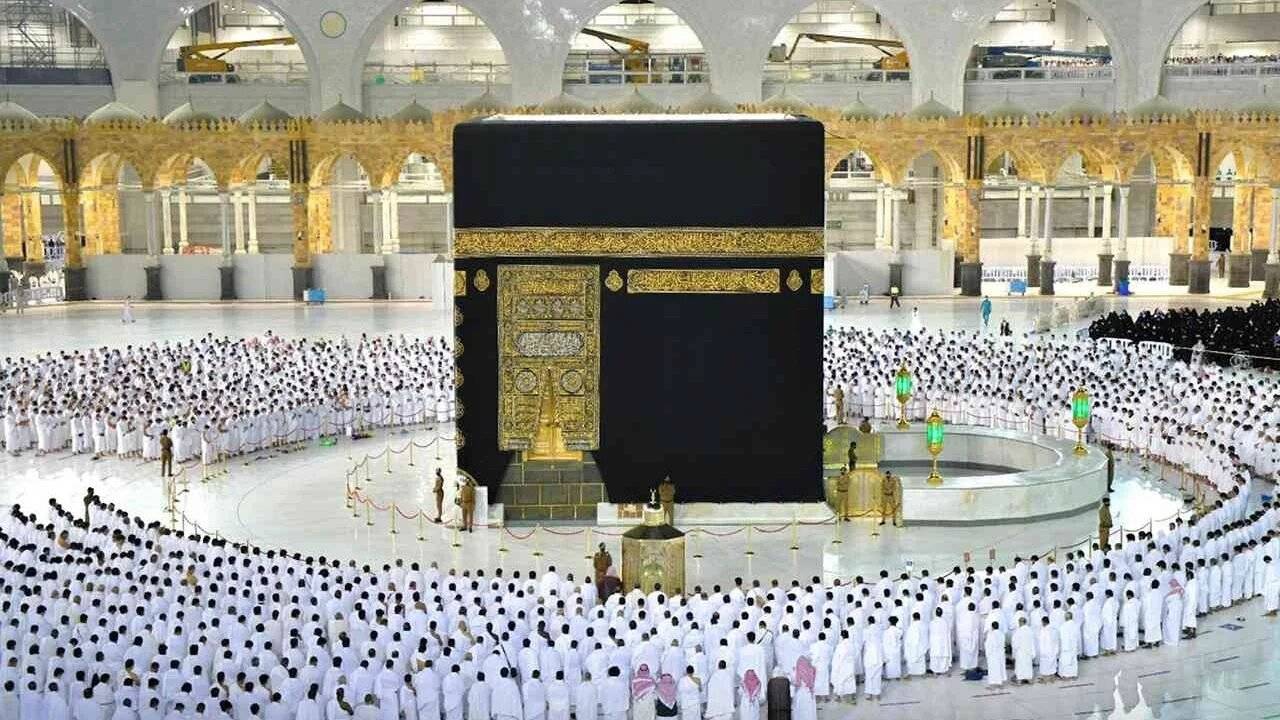 اسعار عمرة رجب الاقتصادية.. كل ما تحتاج معرفته 2025 2 اسعار عمرة رجب الاقتصادية.. كل ما تحتاج معرفته 2025